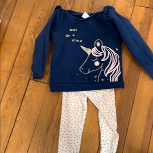 **MOVING SALE!!! Carter’s set